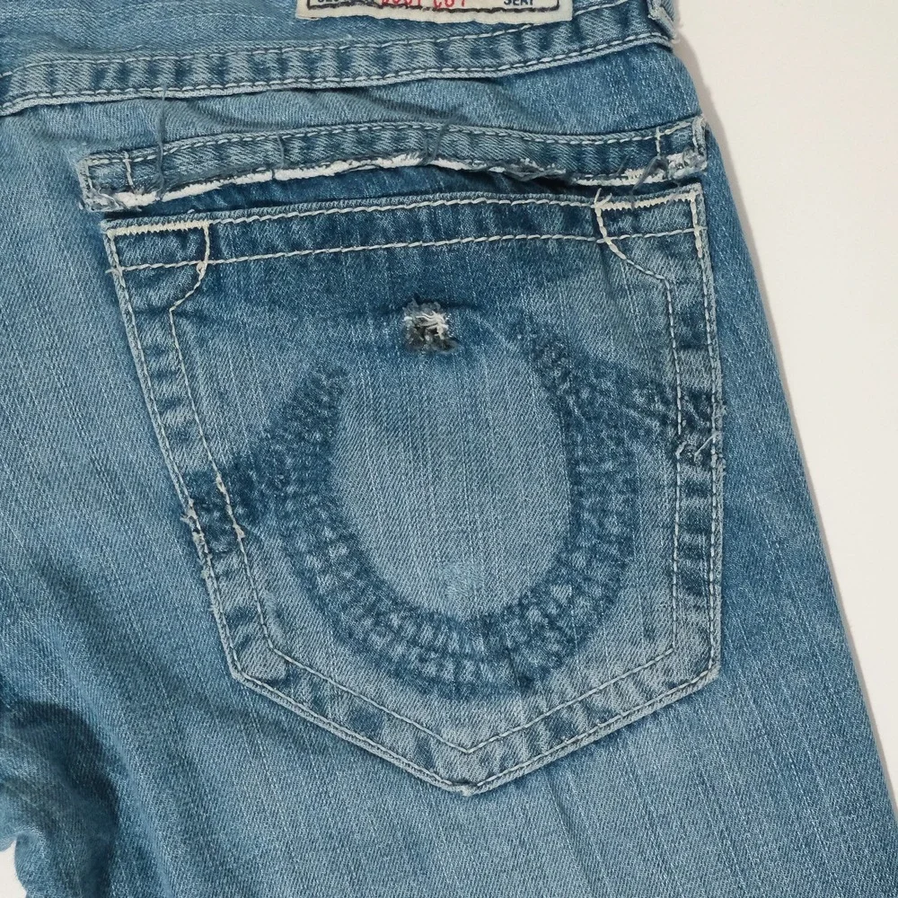 True Religion Jeans Womens 34 x 32 Blue Denim Bootcut Flaws On Pockets